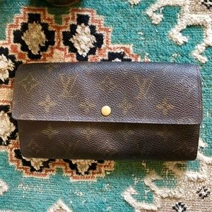 Authentic Louis Vuitton Long  Wallet 24 HOUR SALE